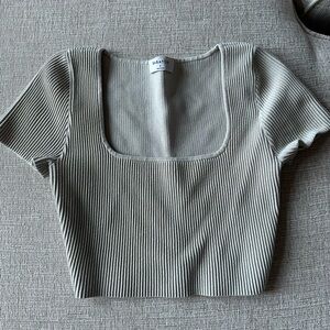 Aritzia Babaton Cream Ribbed Knit Top